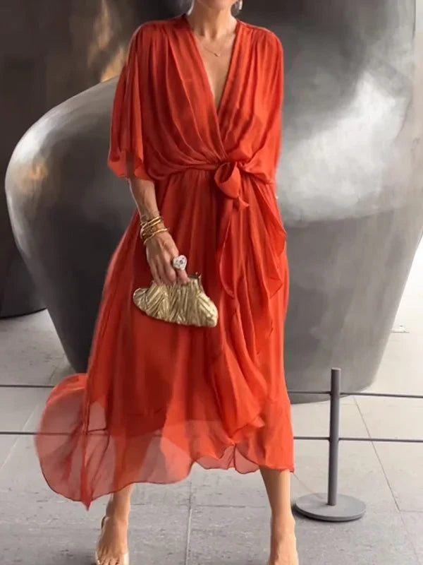 Wickelkleid in mittlerer Länge