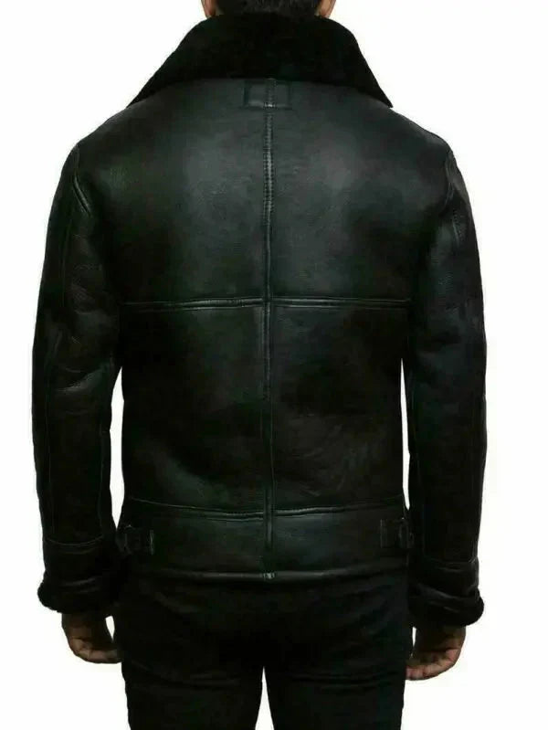 Gefütterte Fliegerjacke mit Fell