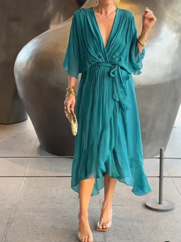 Wickelkleid in mittlerer Länge
