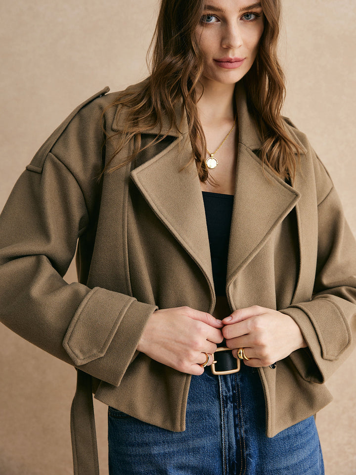 Kurze Jacke aus Mischgewebe