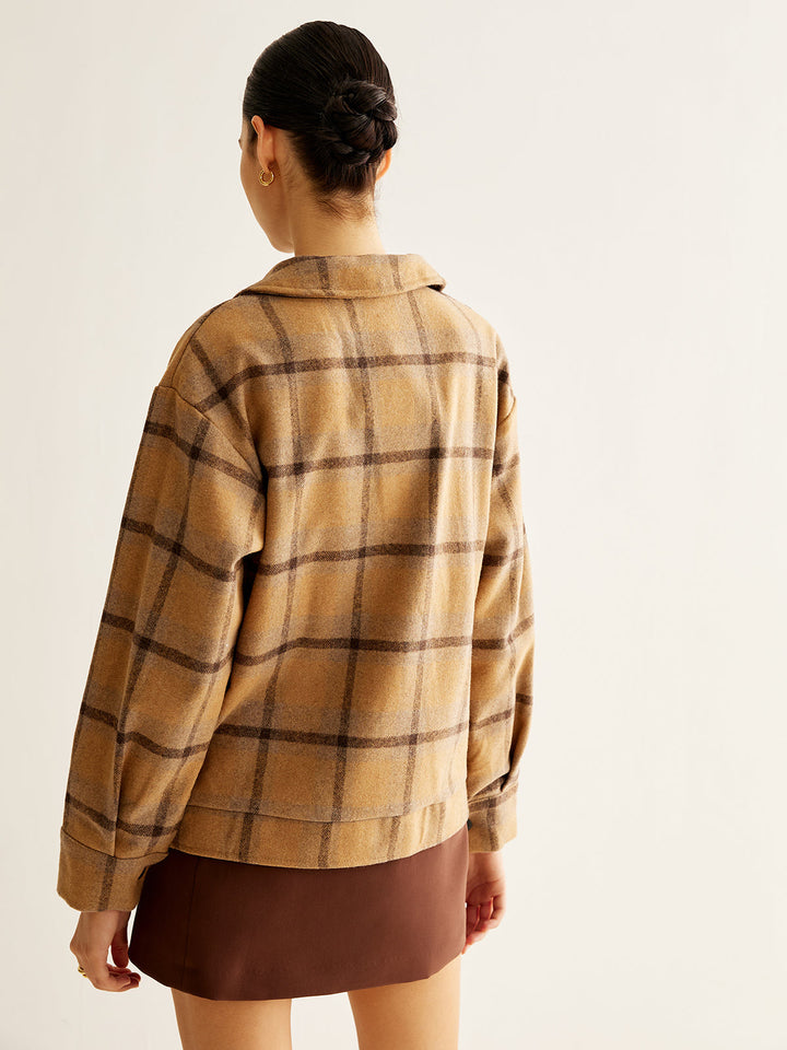 Karierte Jacke