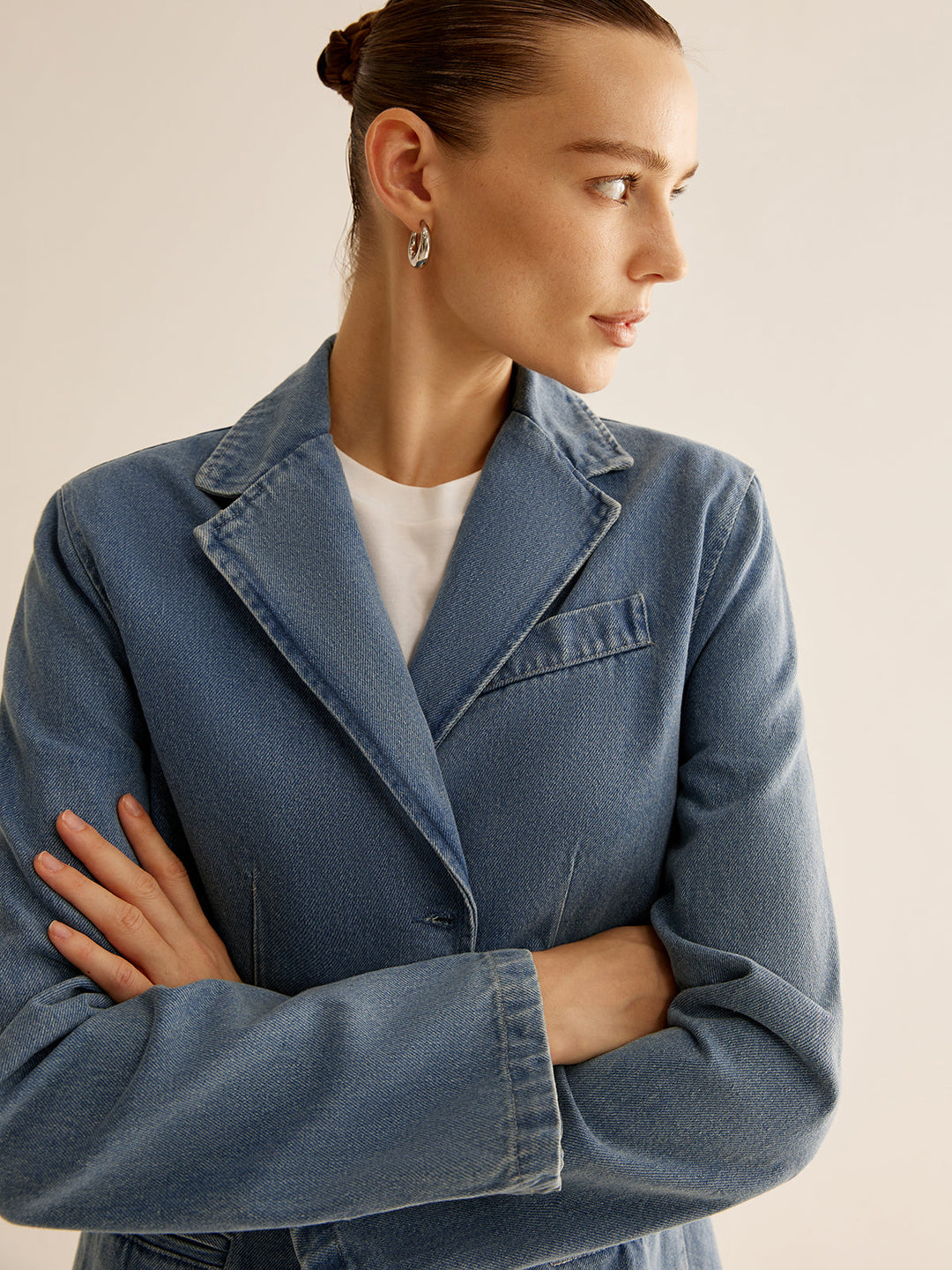Lange Jacke mit Metallknöpfen