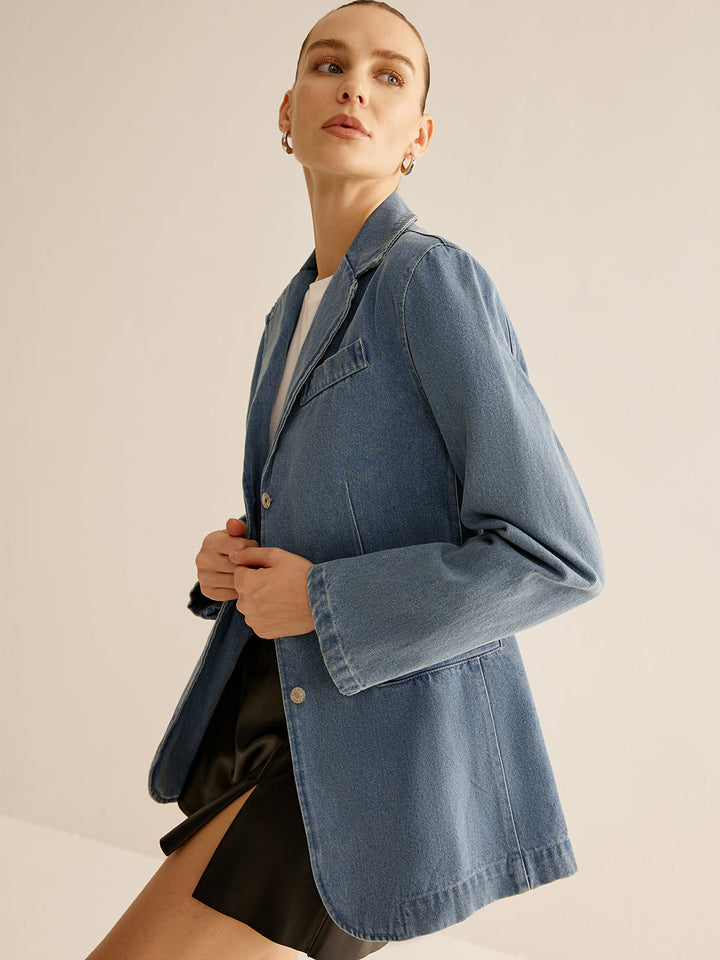 Lange Jacke mit Metallknöpfen
