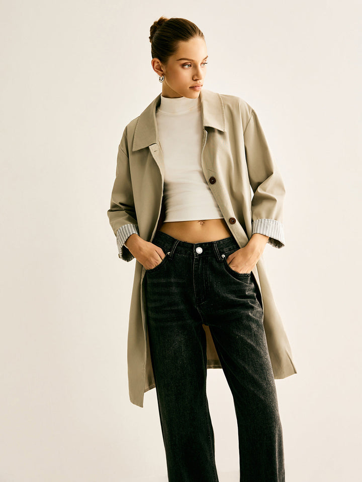 Leichter Trenchcoat in langer Schnittform