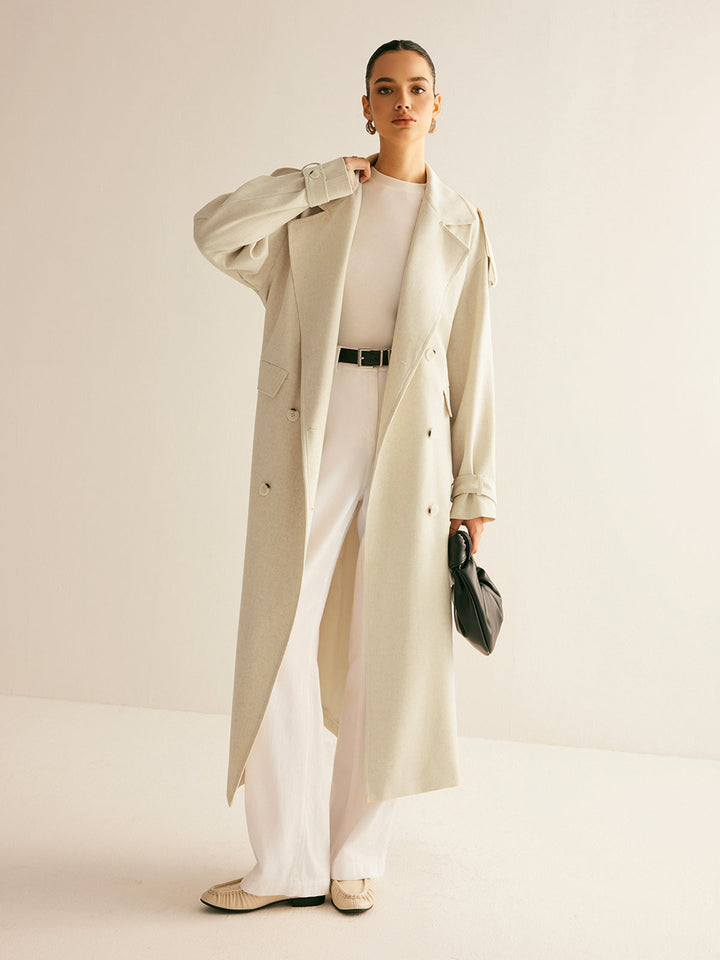 Langer Trenchcoat mit Gürtel