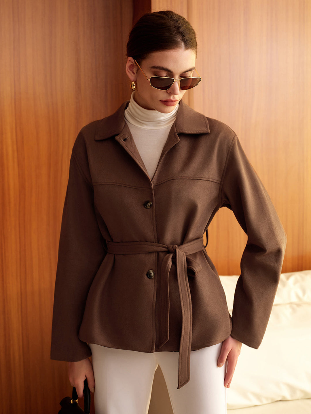 Braune Jacke mit Gürtel