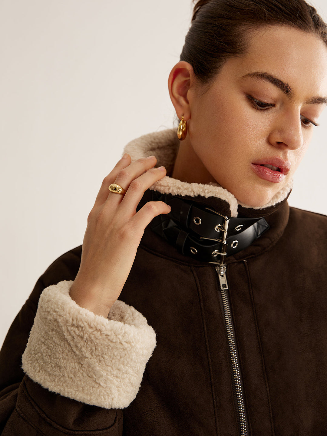 Schokoladenbraune Fliegerjacke