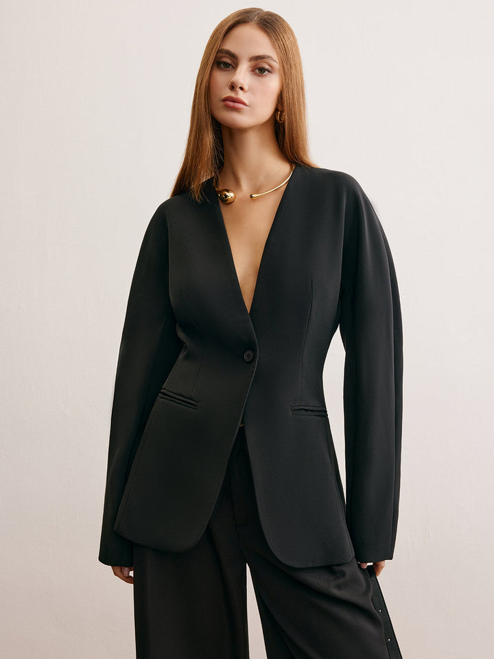 Schwarzer, taillierter Blazer
