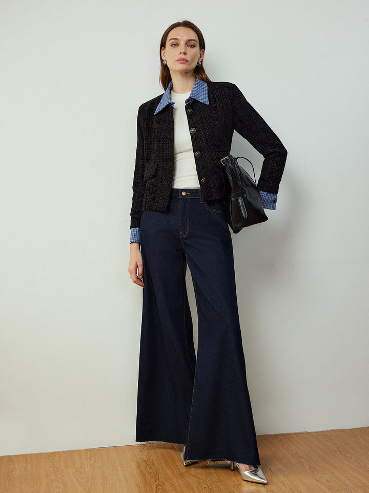 Kurze marineblaue, taillierte Jacke