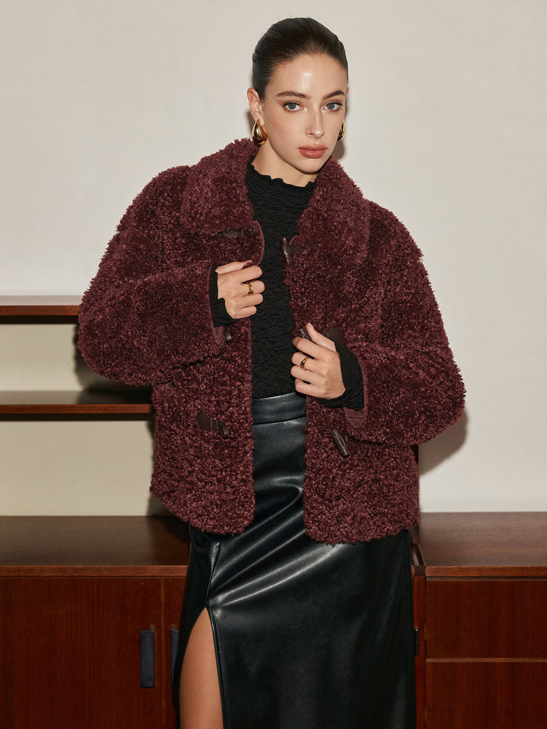 Veste Courte en Fausse Fourrure Bouclée