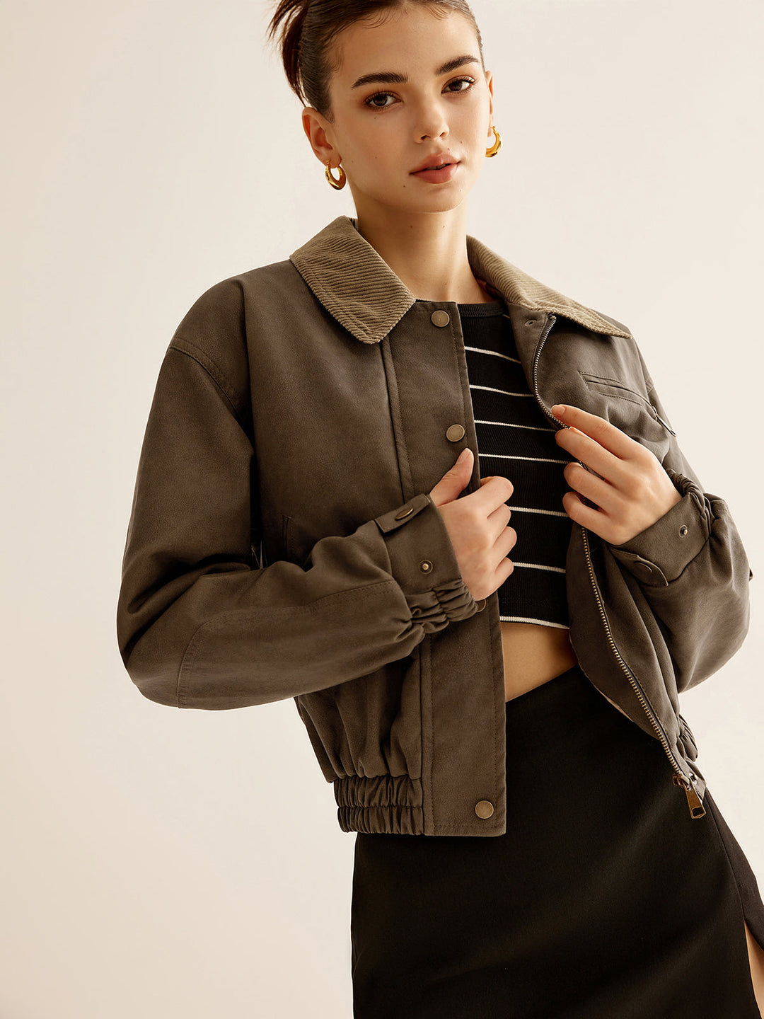 Trendige kurze Jacke