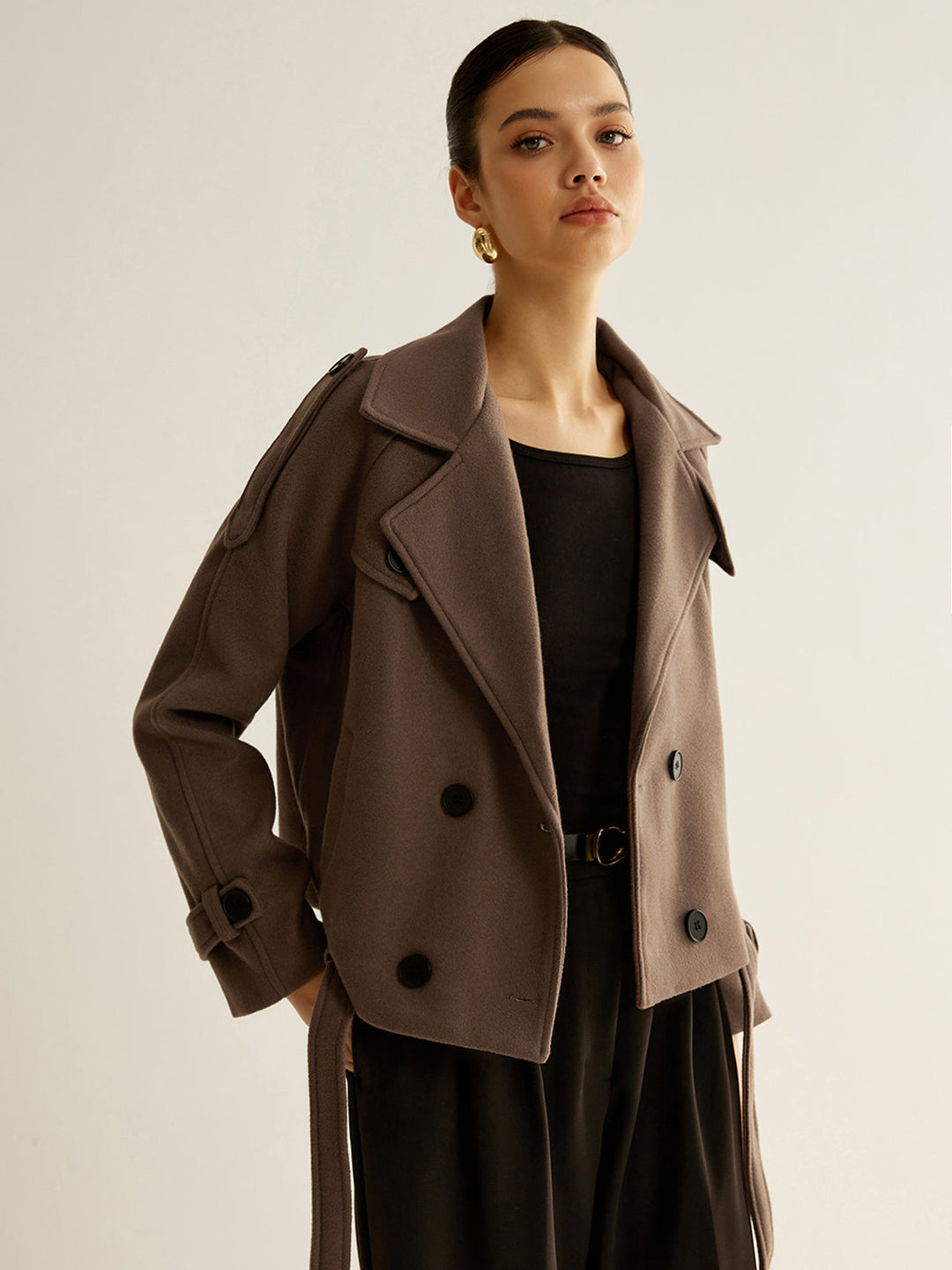 Kurze zweireihige Jacke