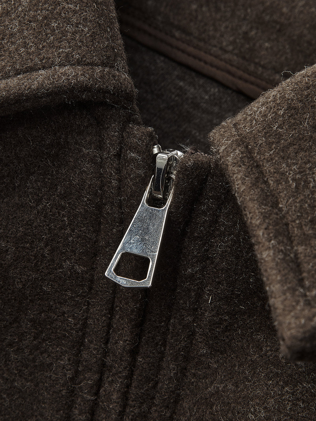Kurze Jacke mit Reißverschluss