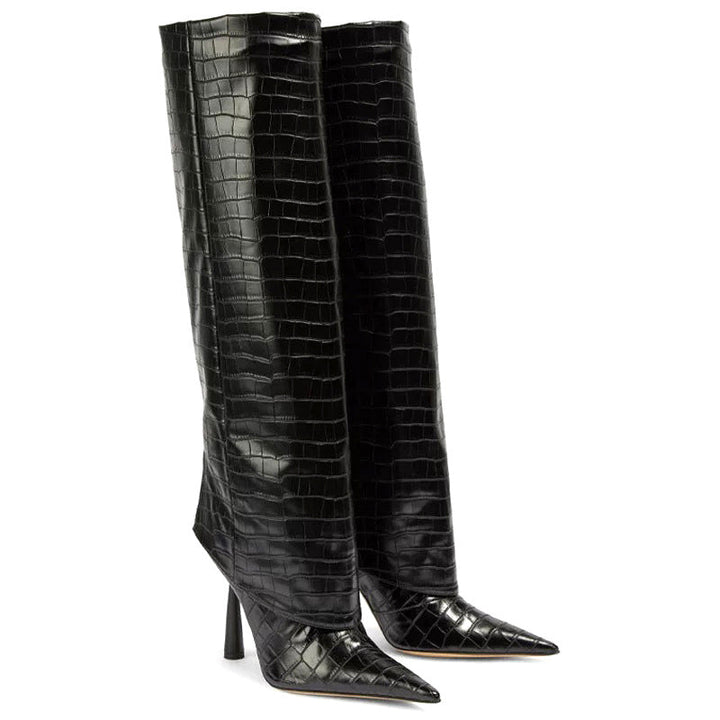 Hohe Damenstiefel mit spitzer Zehenpartie