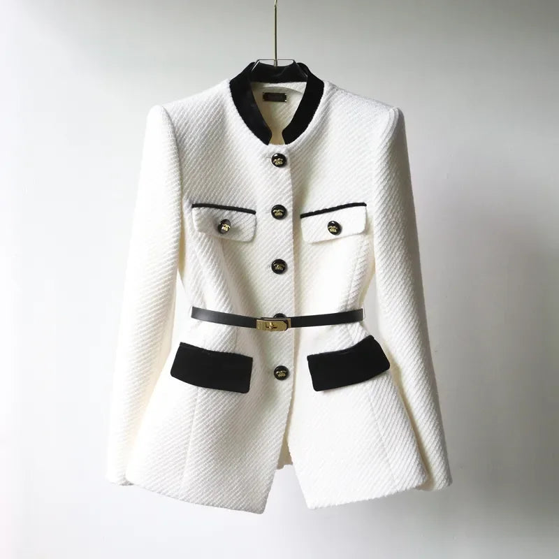 Strukturierte Jacke mit Gürtel