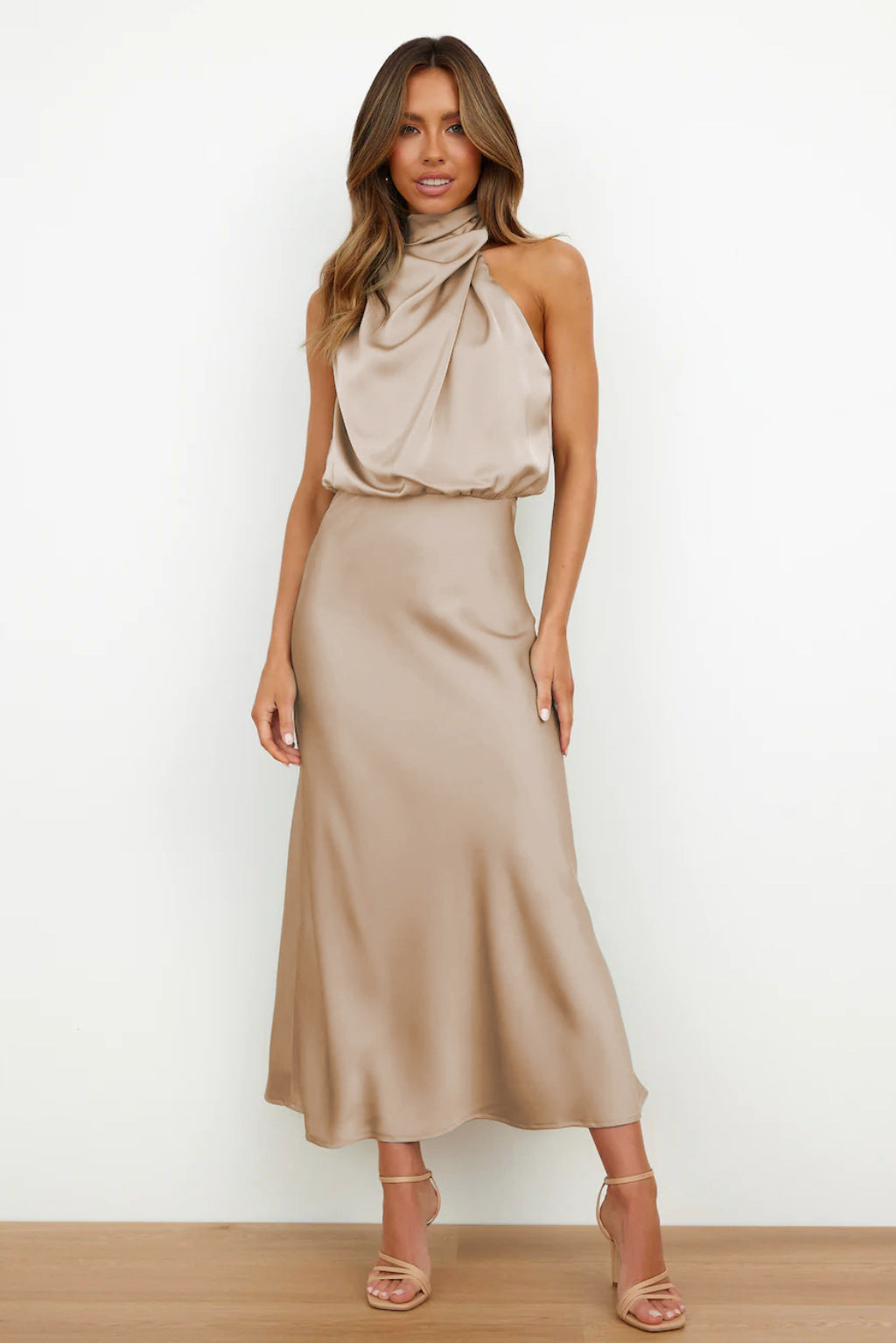 Robe Midi à Col Halter