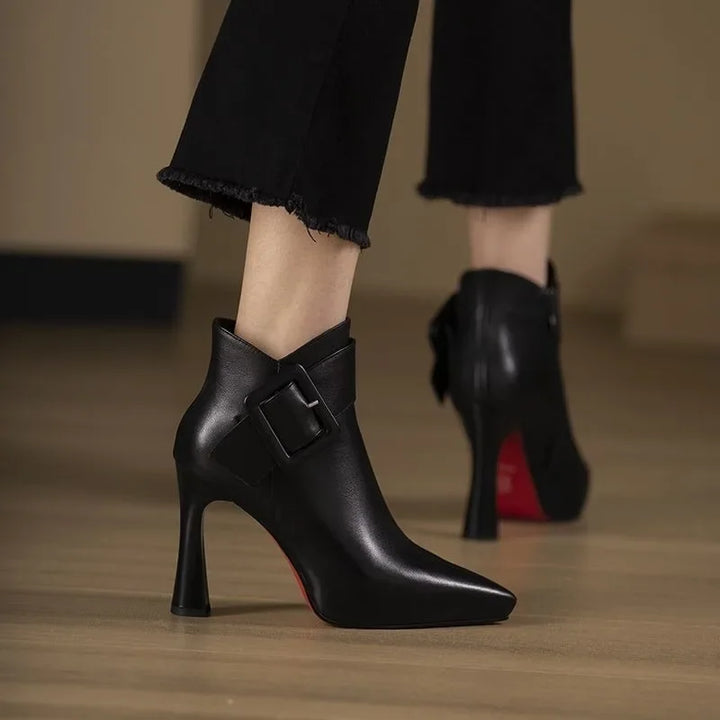 Bottines Élégantes à Grosse Boucle – Noir
