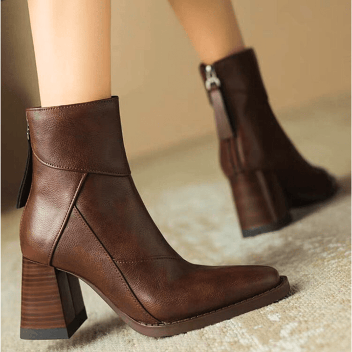 Bottines Modernes à Talon Sculpté