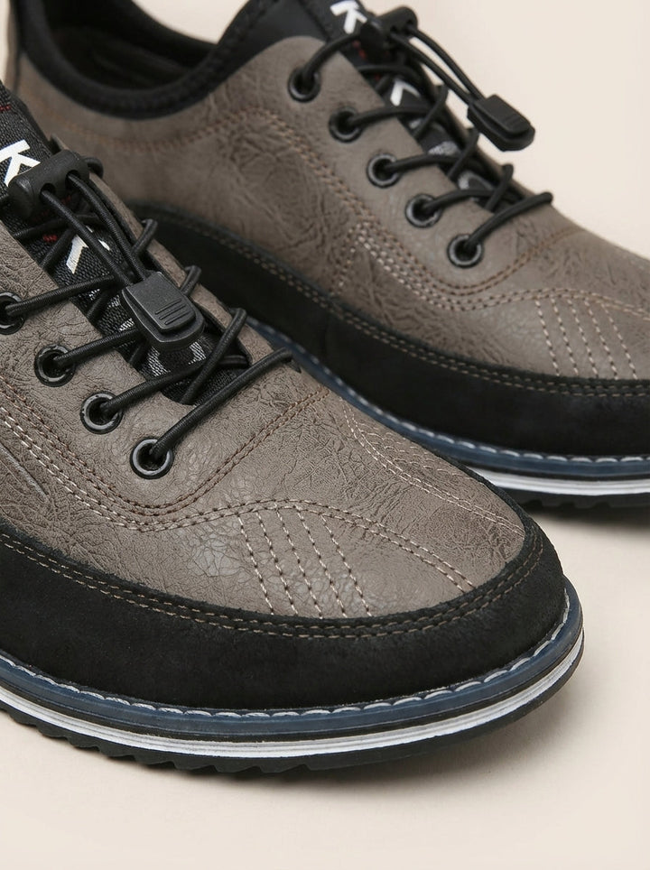 Chaussures de Ville Modernes