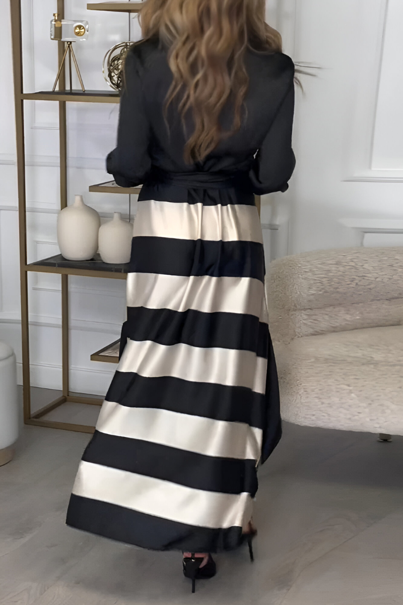 Ensemble Élégant à Rayures