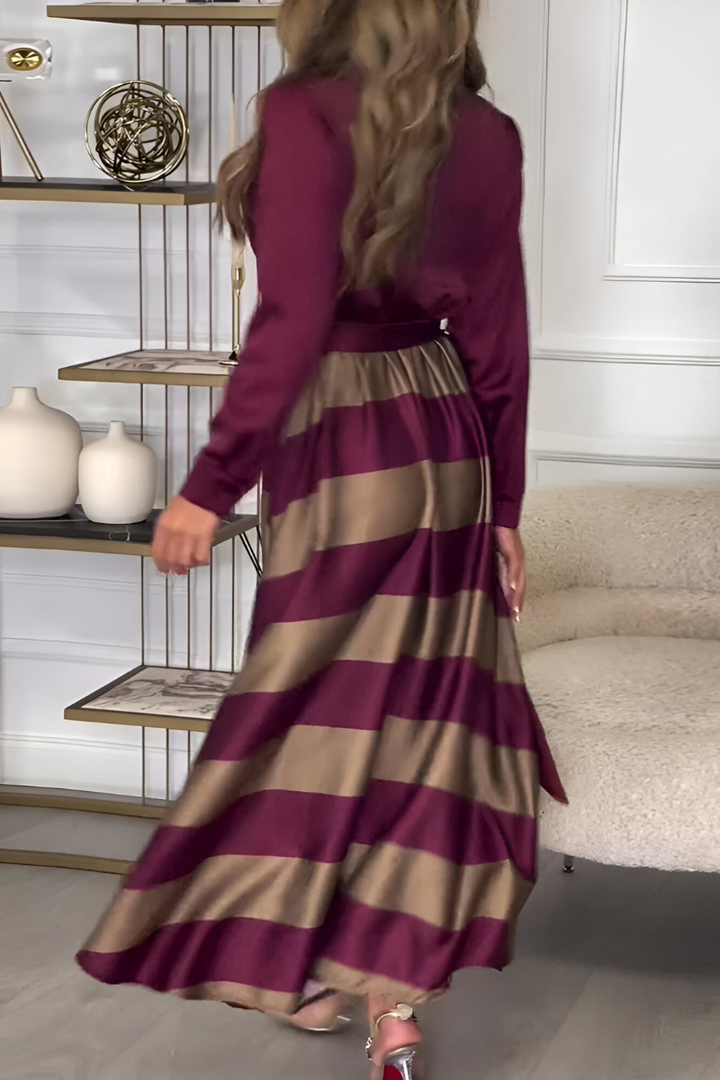 Ensemble Élégant à Rayures
