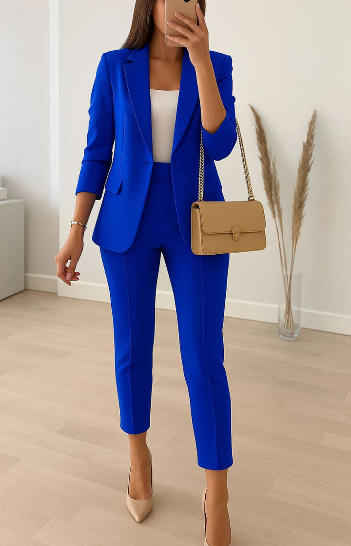Ensemble Pantalon de Tailleur – Bleu Eléctrico