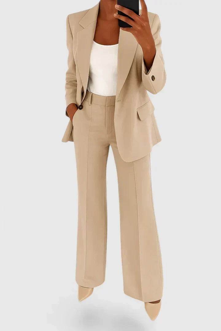 Ensemble Tailleur Chic – Beige
