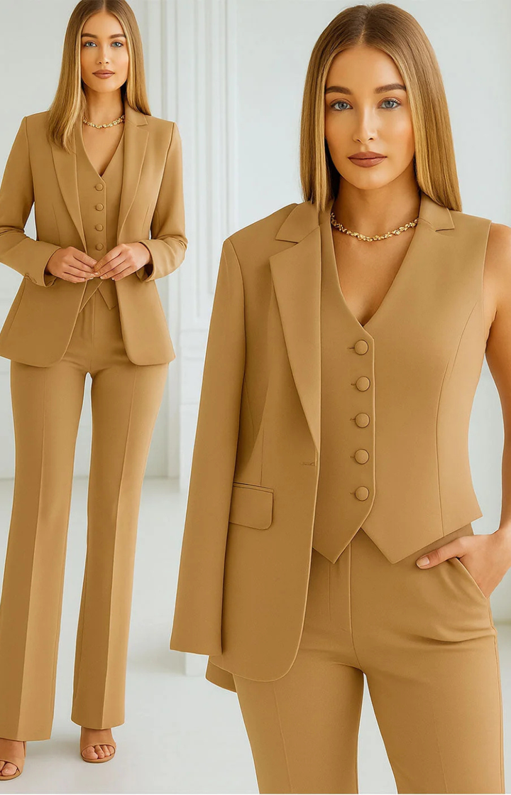Ensemble Tailleur Trois Pièces – Caramel