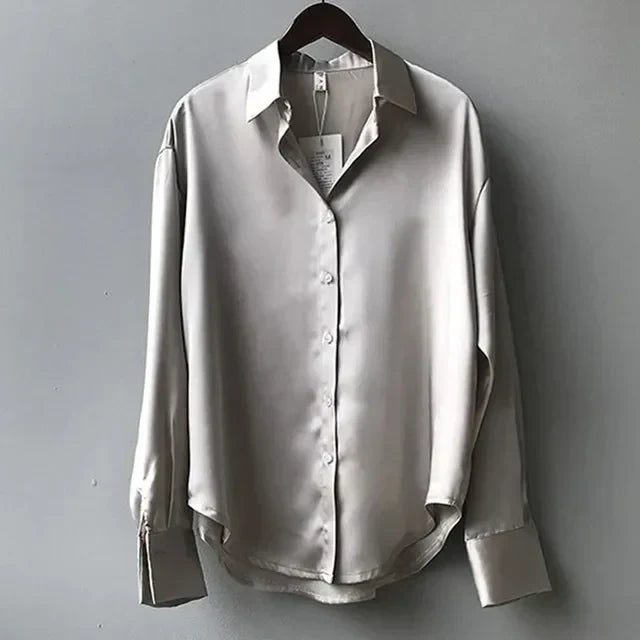 Top Élégant à Coupe Fluide – Gris