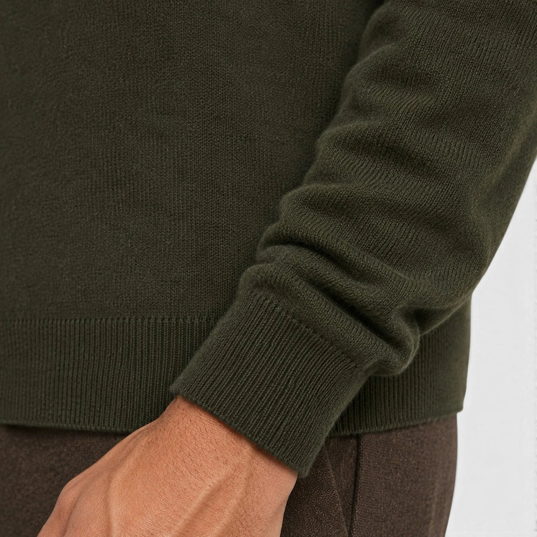 Pull Ajusté à Col Montant