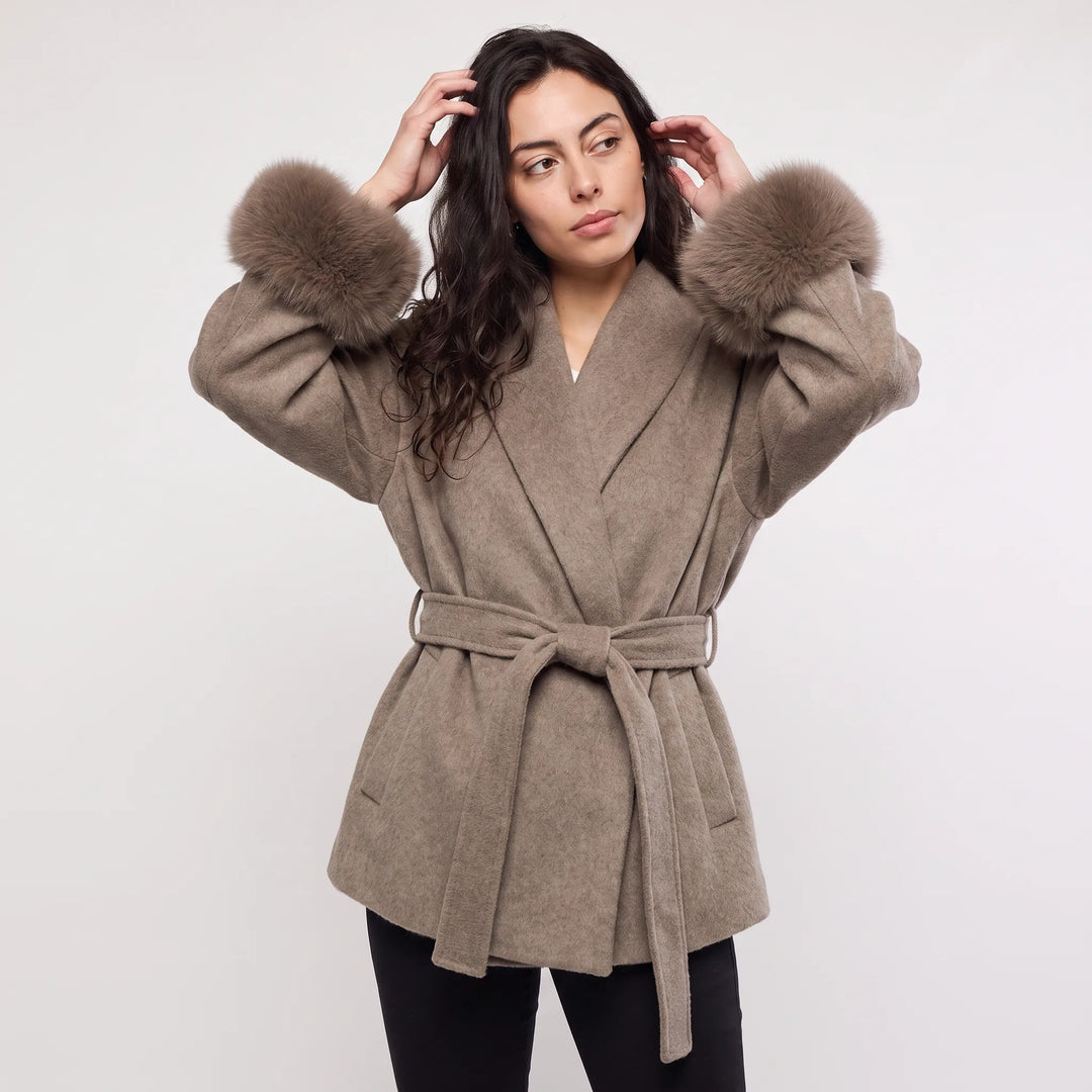 Manteau Ceinturé à Manches Ornées – Marron