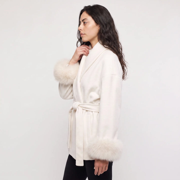 Manteau Ceinturé à Manches Ornées