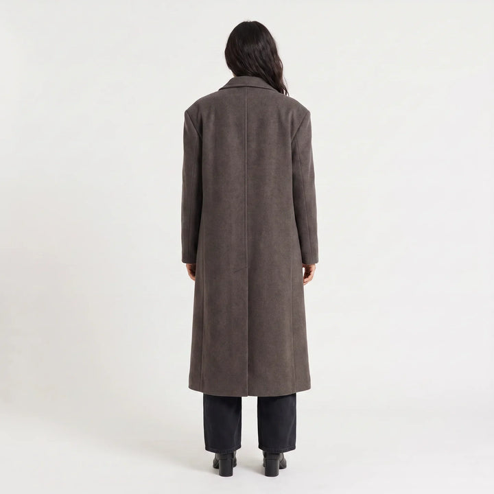 Manteau long croisé structuré