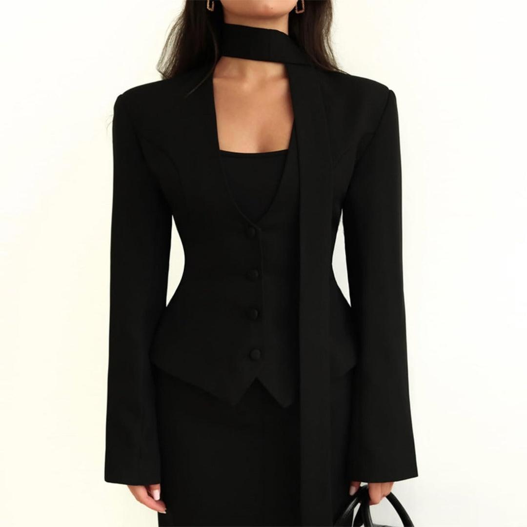Manteau Ajusté avec Col Écharpe – Noir