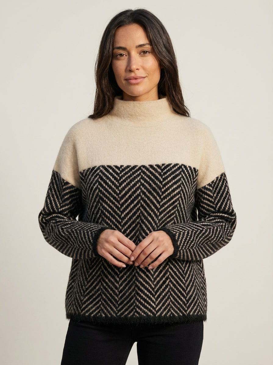 Pull Graphique à Col Montant – Beige