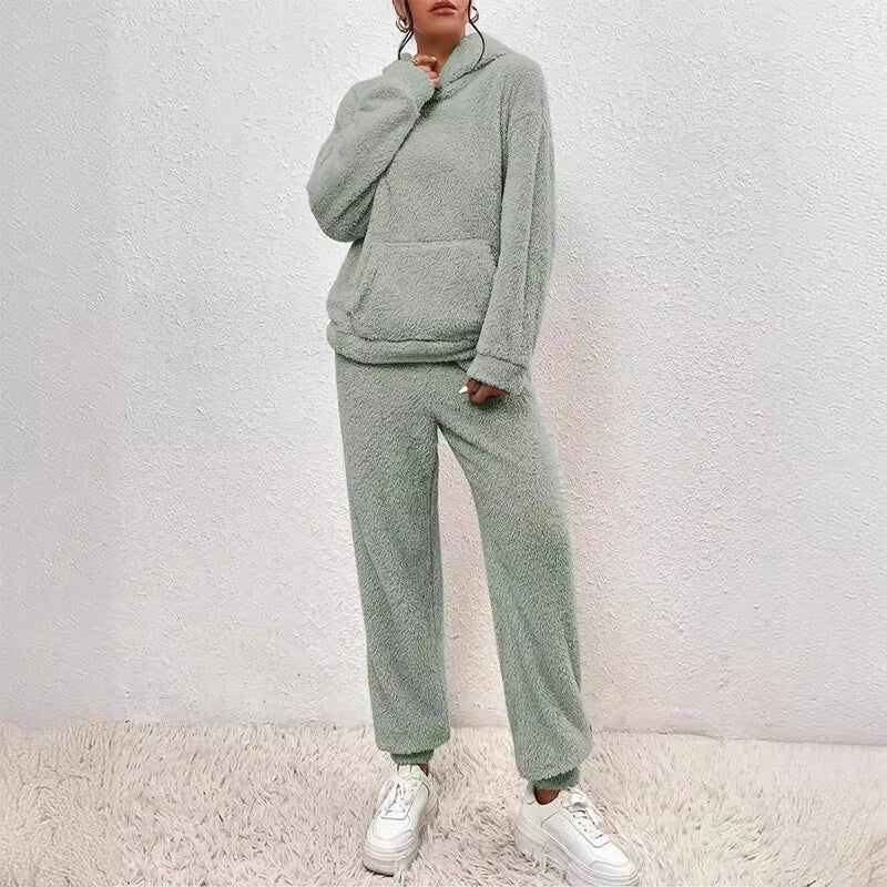Ensemble Pyjama Peluche Femmes Capuche