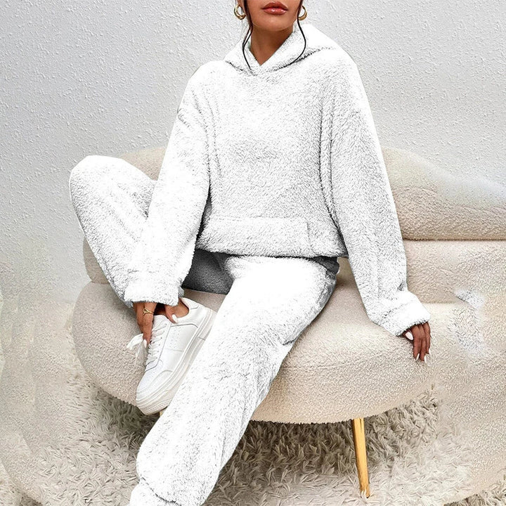 Ensemble Pyjama Peluche Femmes Capuche