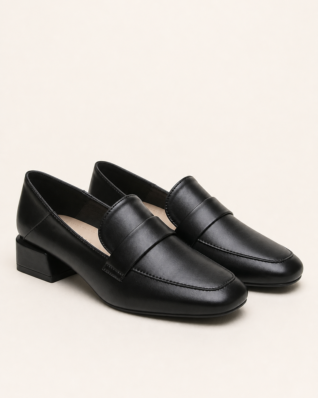 Mocassins Modernes à Talon Carré – Noir