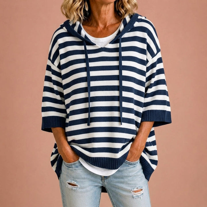Pull Ample Rayé à Capuche – Bleu Marine