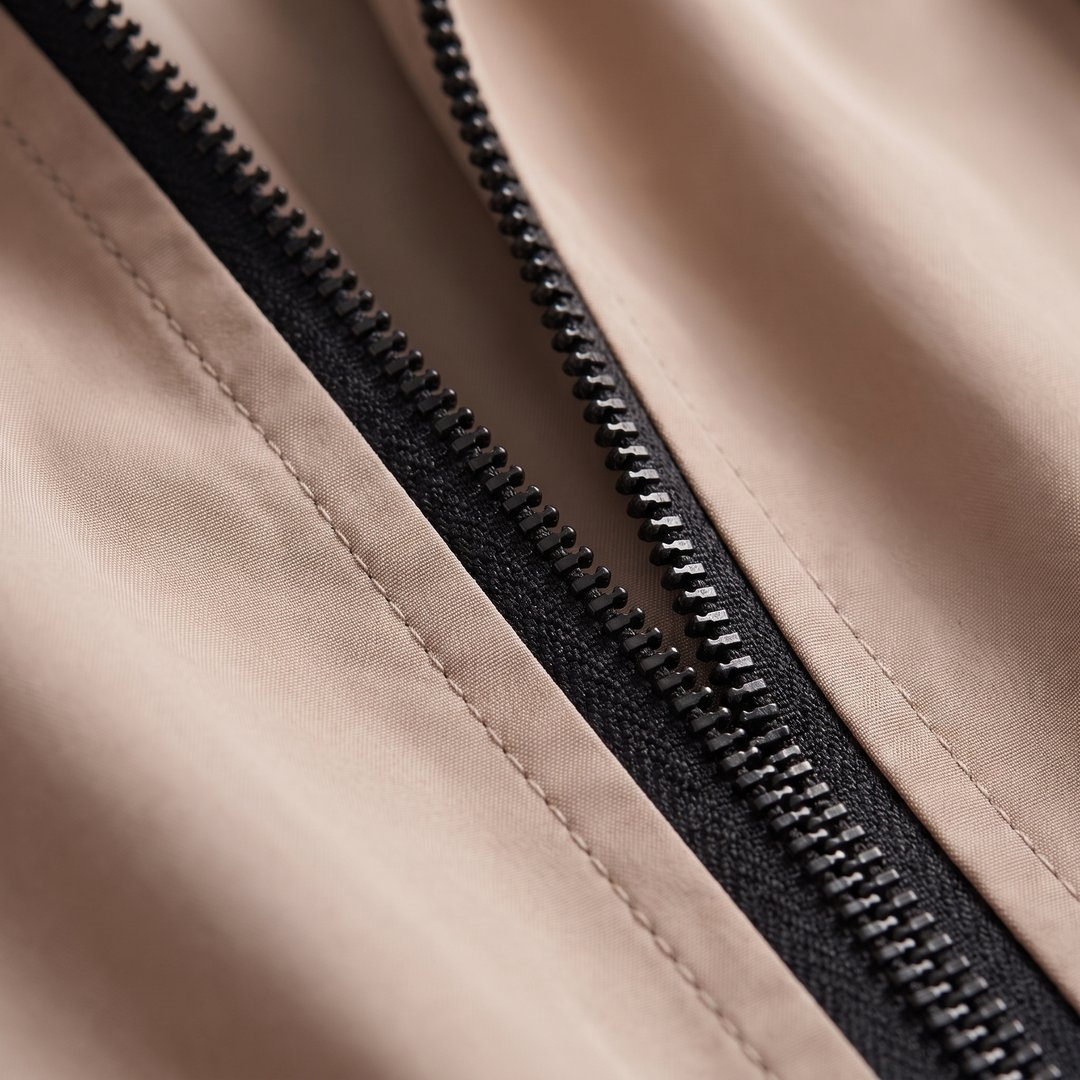 Veste à Capuche Taille Ajustable