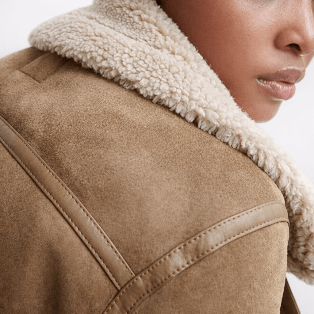 Veste Ceinturée à Col Douillet