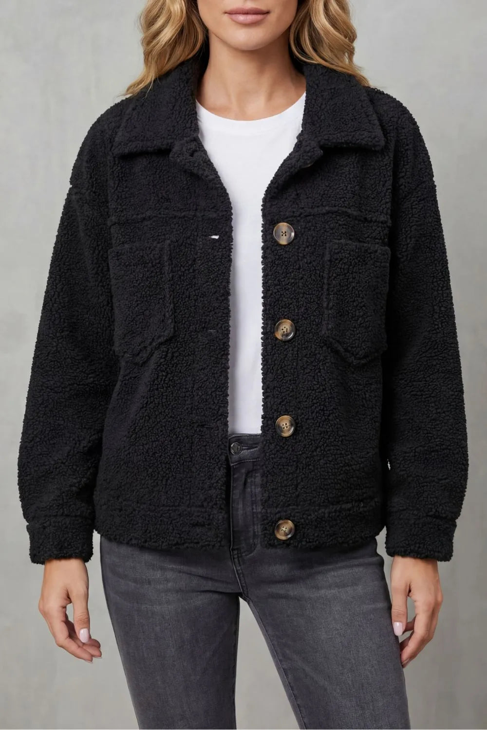 Veste Douillette à Col Classique – Noir