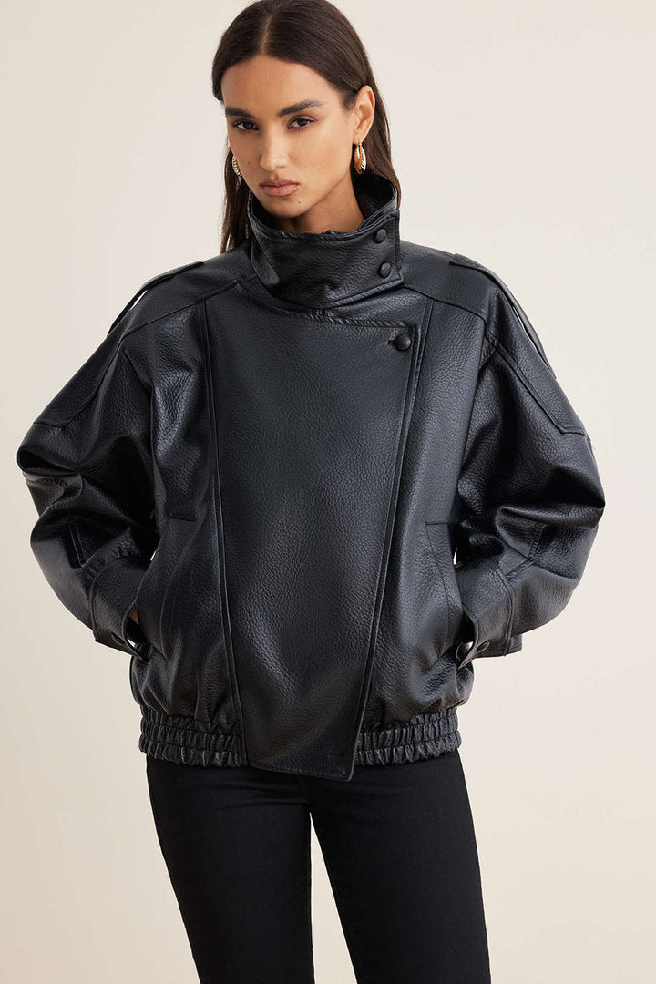 Veste Urbaine à Col Cheminée
