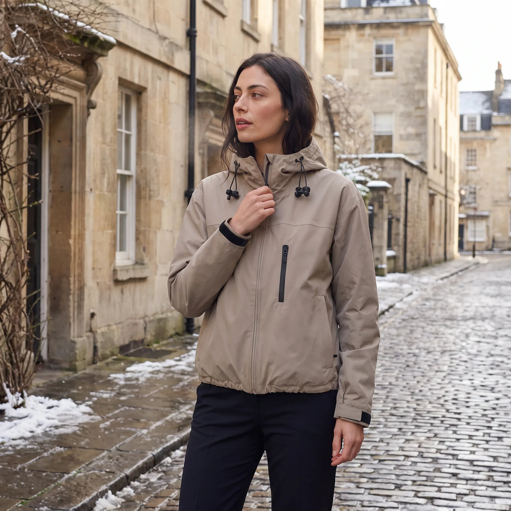 Veste Zippée à Capuche Ajustable